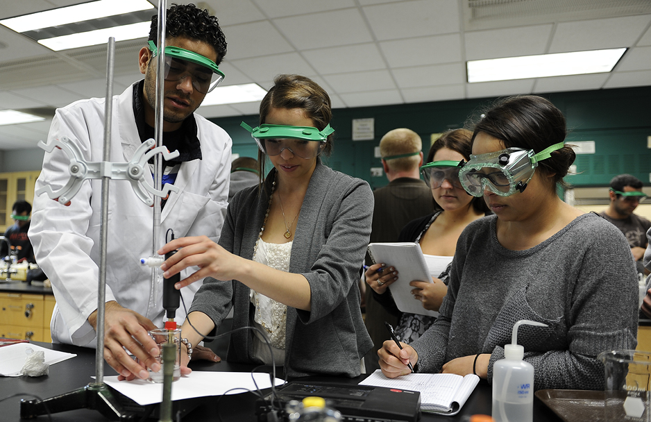 Students conducting a Chemistry experiment