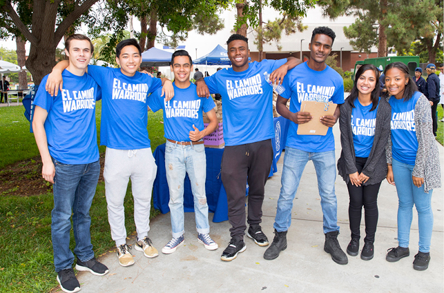 Group of student ambassadors smiling.