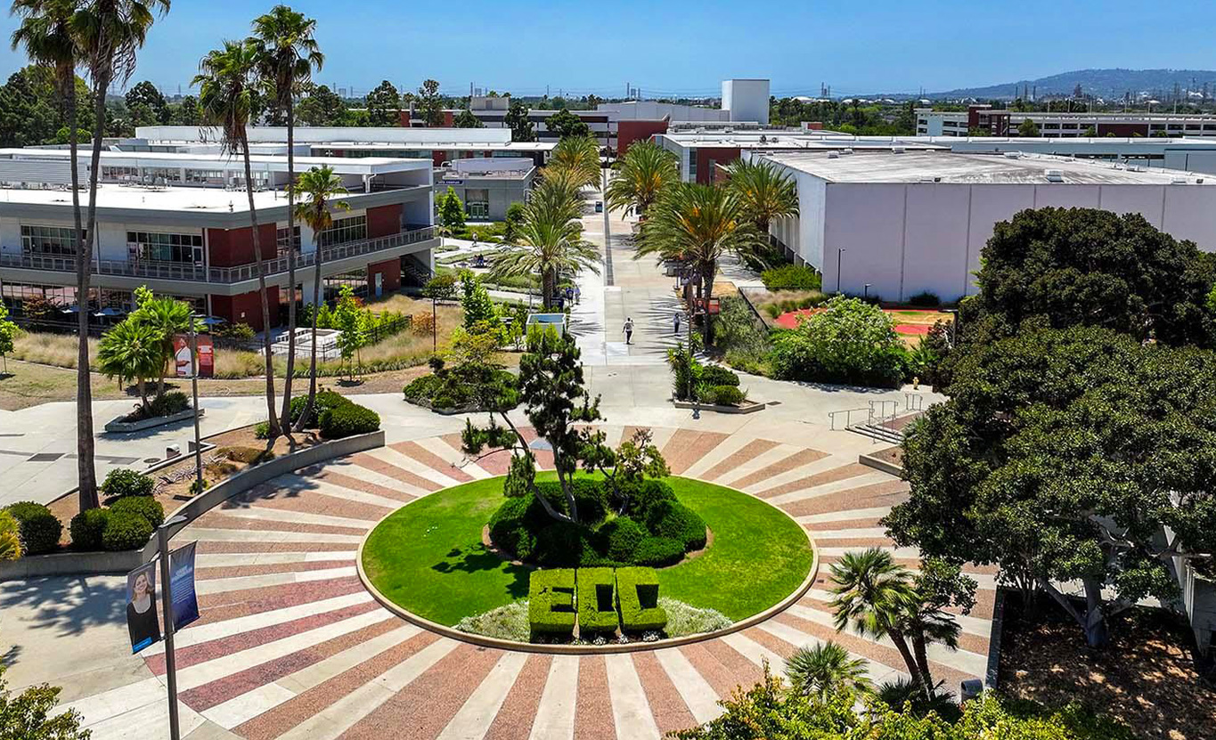 Aerial photo of the ECC topiary bush on the El Camino College campus.
